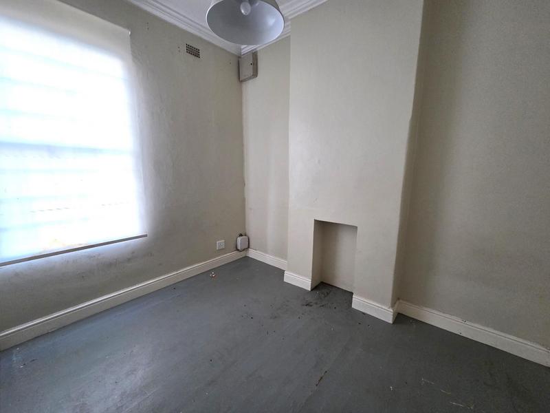 2 Bedroom Property for Sale in Woodstock Western Cape